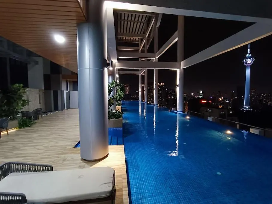 쿠알라룸푸르 Col 171A Modern Balcony Klcc View & Infinity Pool 아파트