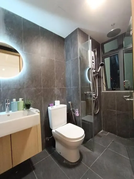 쿠알라룸푸르 Col 171A Modern Balcony Klcc View & Infinity Pool 아파트 0*,  말레이시아
