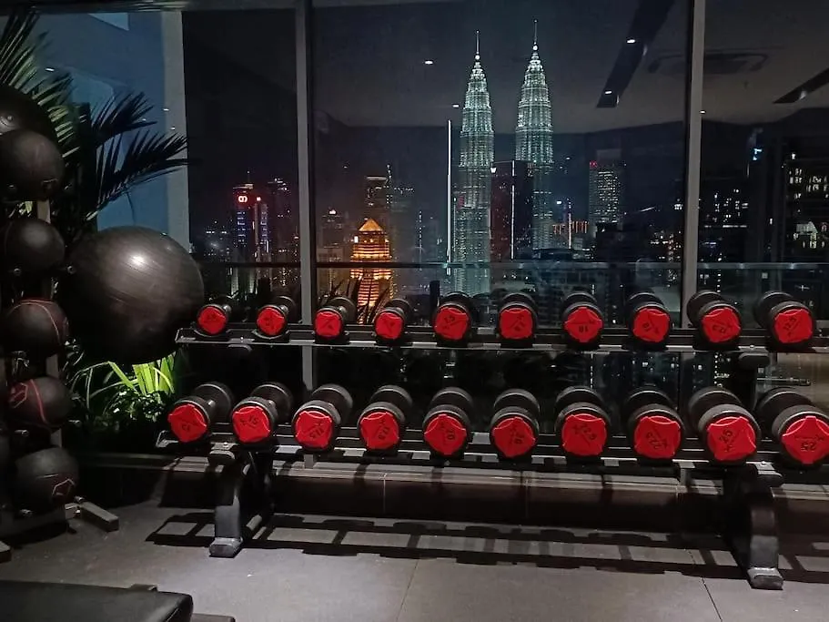 Col 171A Modern Balcony Klcc View & Infinity Pool Apartman Kuala Lumpur
